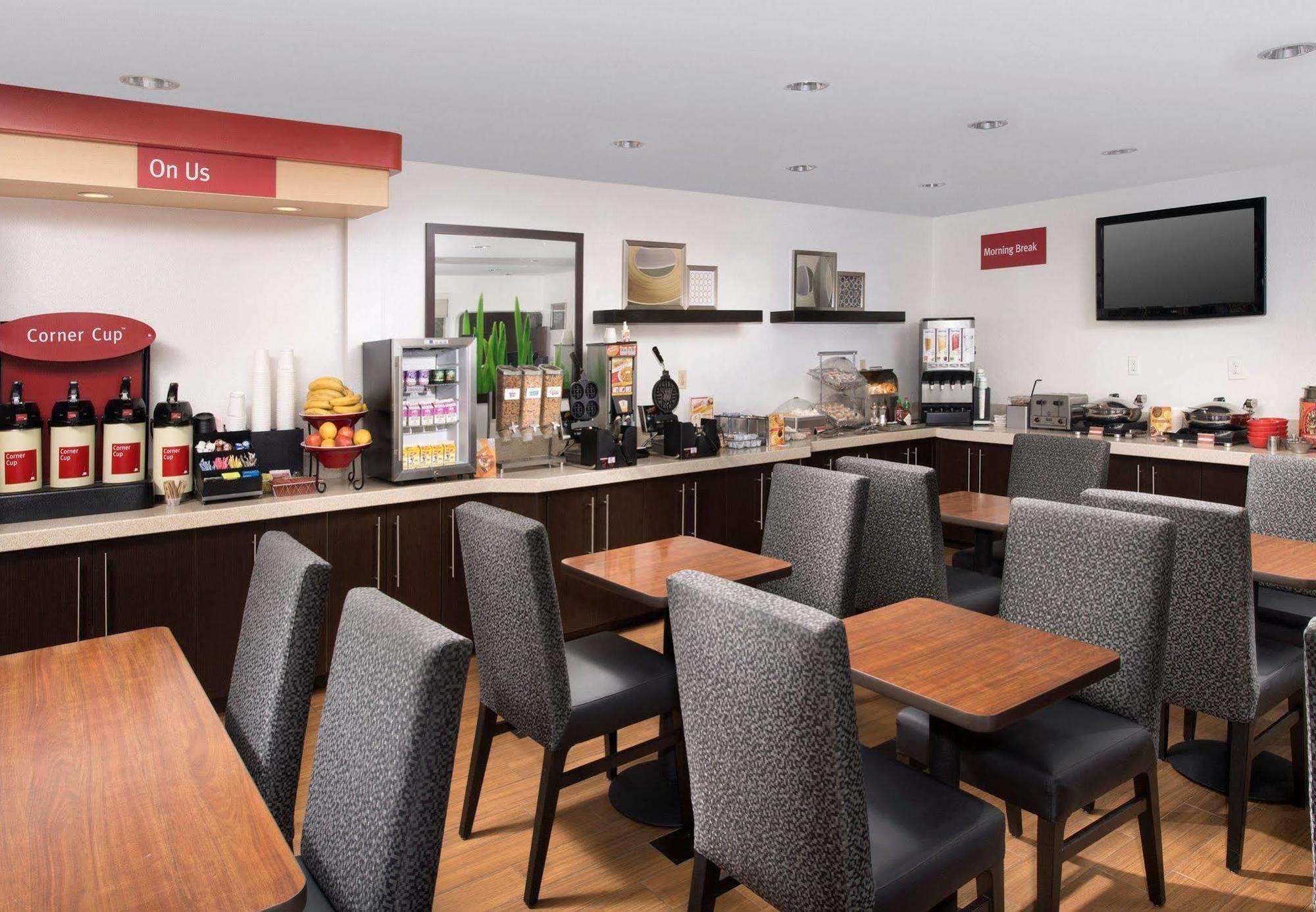 Towneplace Suites By Marriott Albuquerque Airport Ngoại thất bức ảnh